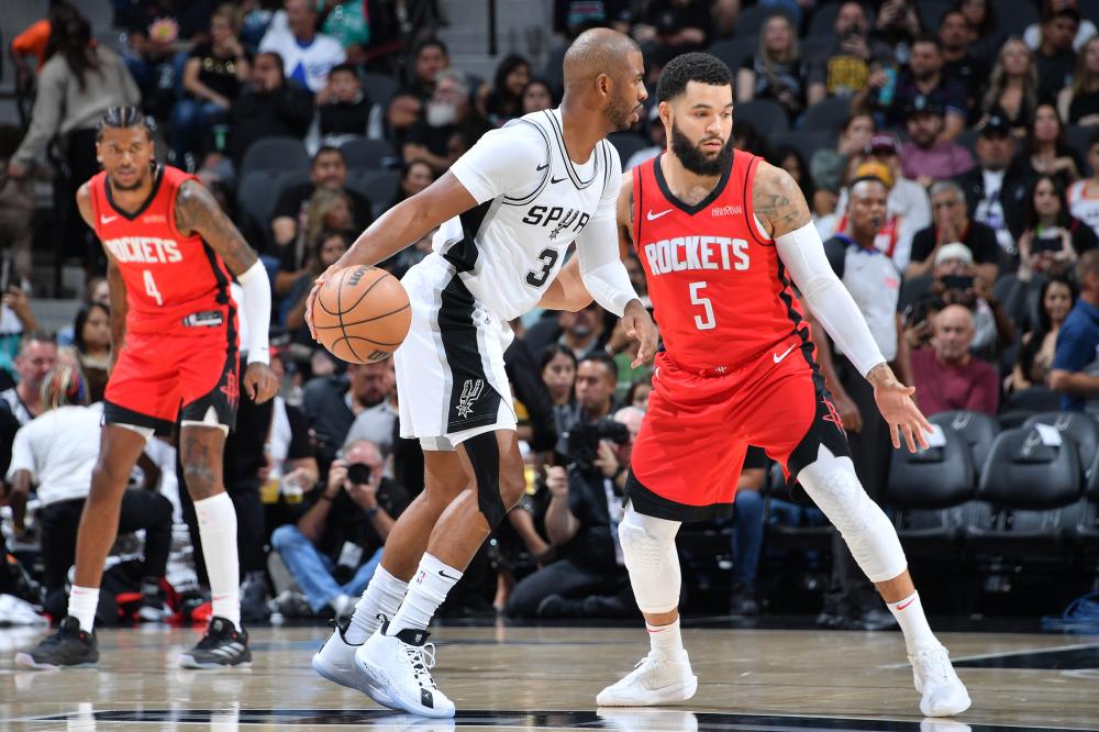 增添亮色 增添亮色