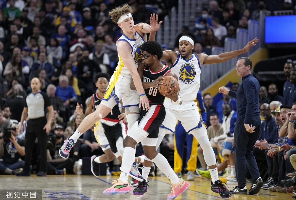 众多年轻才 众多年轻才